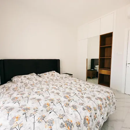 Modern 1-bed-home In Riverside Life Residence, Long Beach, Iskele *